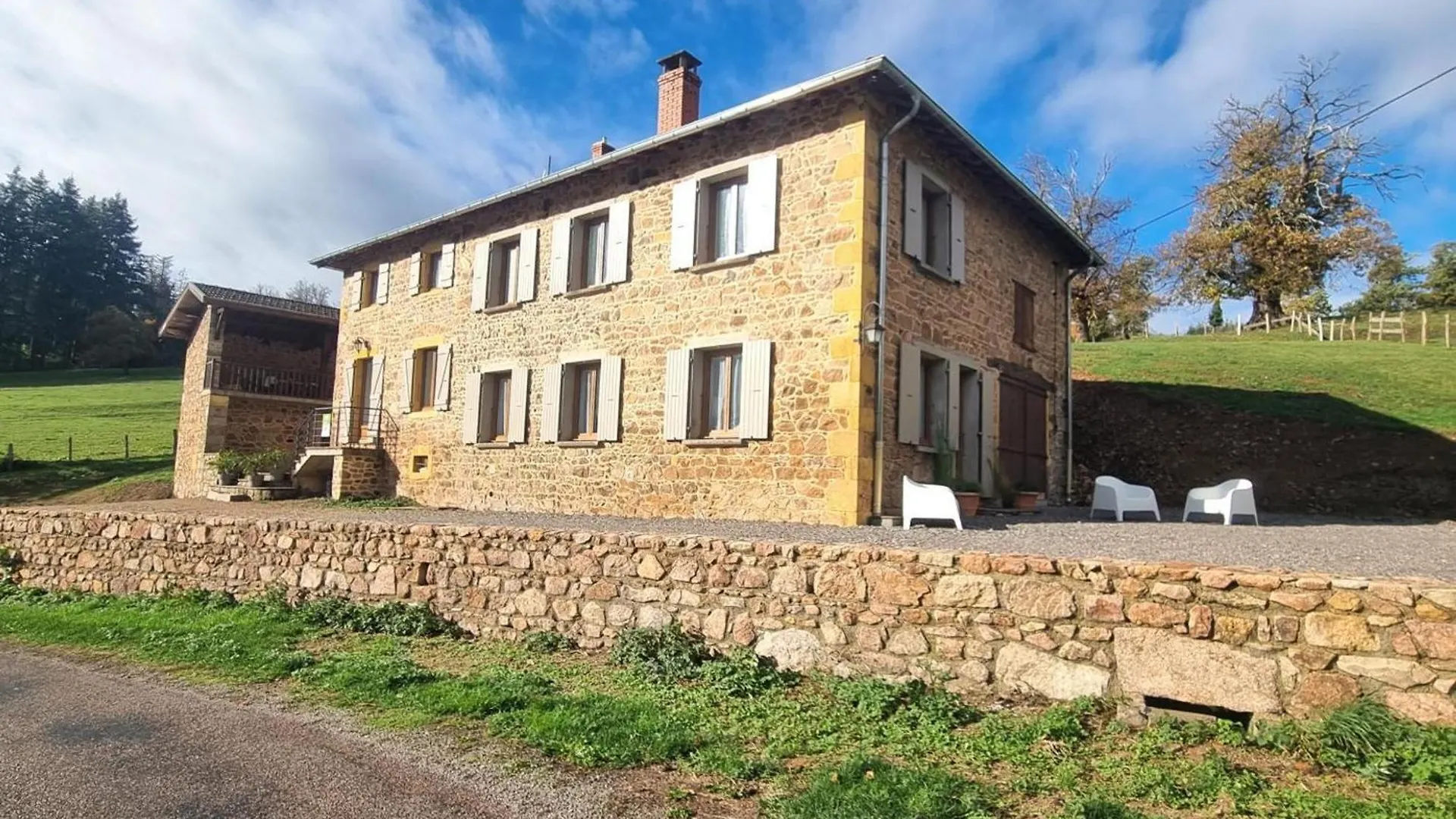 Charmant Gite Cocooning Avec Terrasse Et Animaux Acceptes - Fr-1-496-306 Belmont-de-la-Loire
